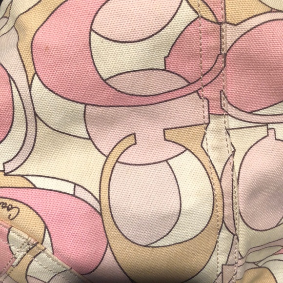 COACH Pastel Crescent Shape Purse w Leather Handle - Picture 8 of 8